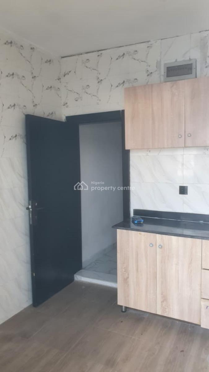 Brand New Luxury 2bedroom Apartment, 17 Sam Owo Street, Seaside Estate, Badore, Ajah, Lagos, Flat / Apartment for Rent