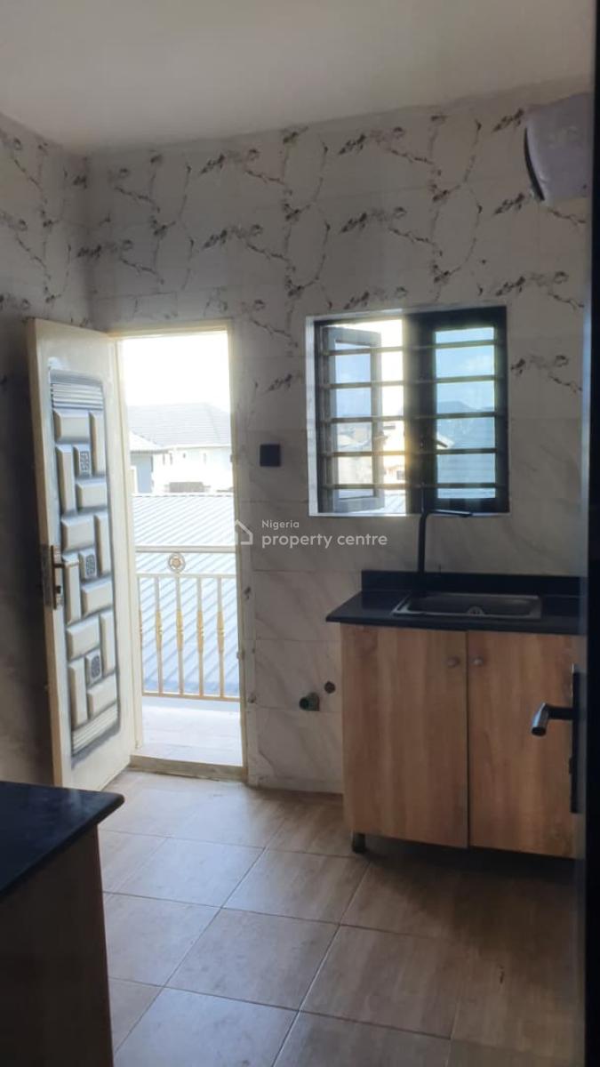 Brand New Luxury 2bedroom Apartment, 17 Sam Owo Street, Seaside Estate, Badore, Ajah, Lagos, Flat / Apartment for Rent