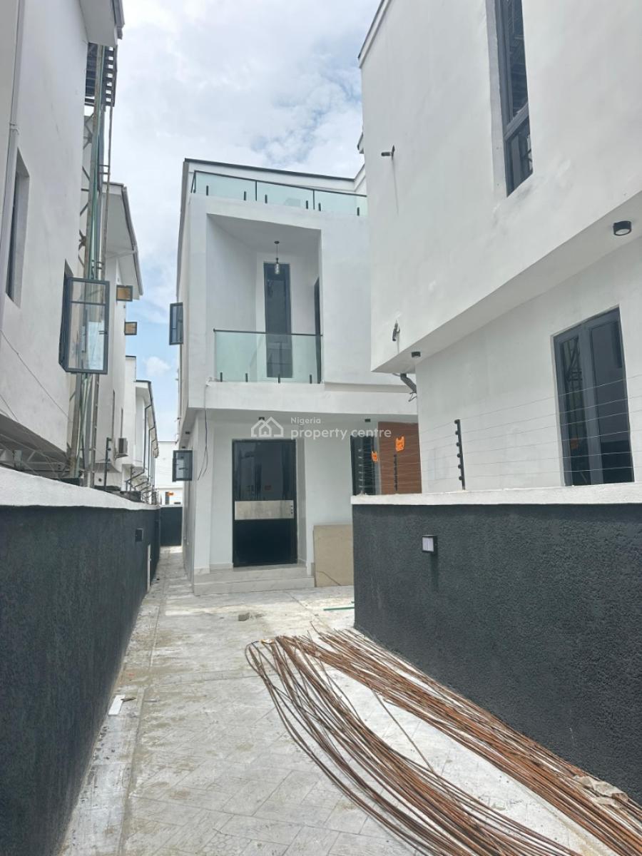 Well-built Luxury Spacious 4 Bedroom Semi-detached Duplex with Bq, Ikota, Lekki, Lagos, Semi-detached Duplex for Sale