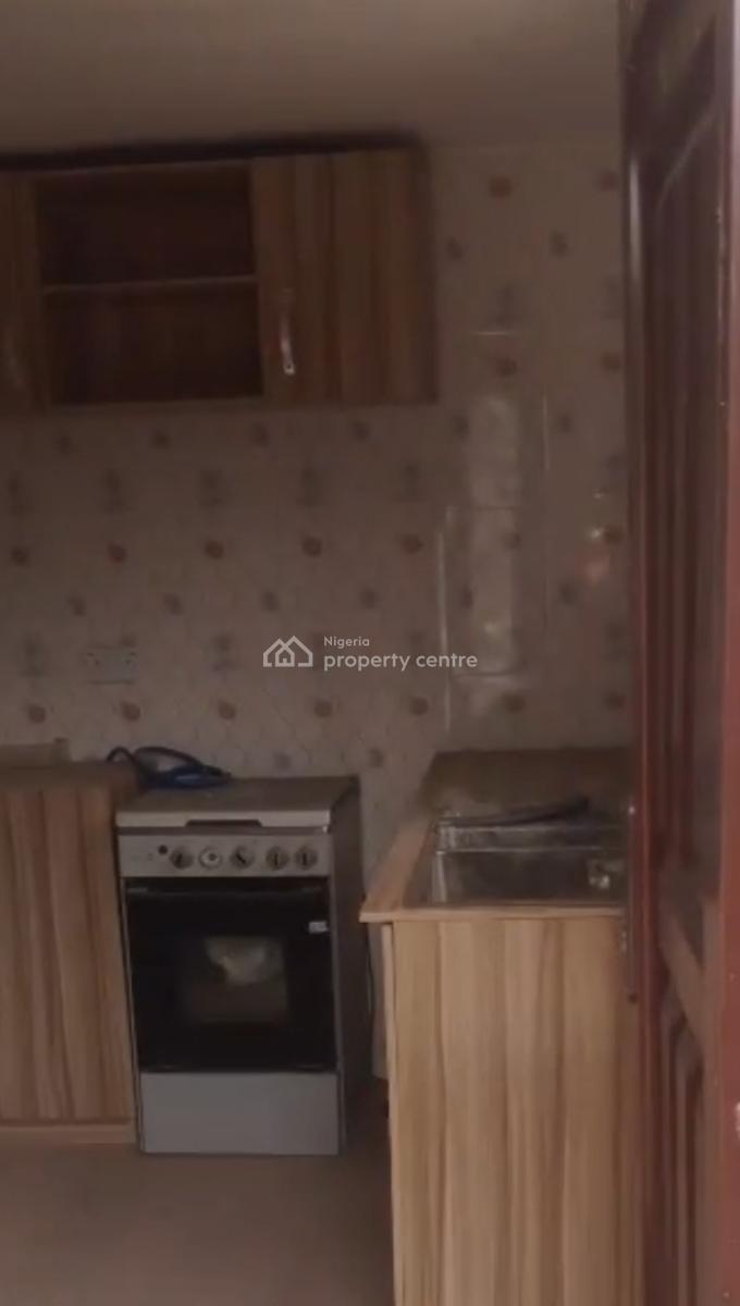 2 Bedroom Flat Bungalow, Suitable for Residential Use Only with Just 2, Off Shitta / Akerele, Randle, Surulere, Surulere, Lagos, Flat / Apartment for Rent