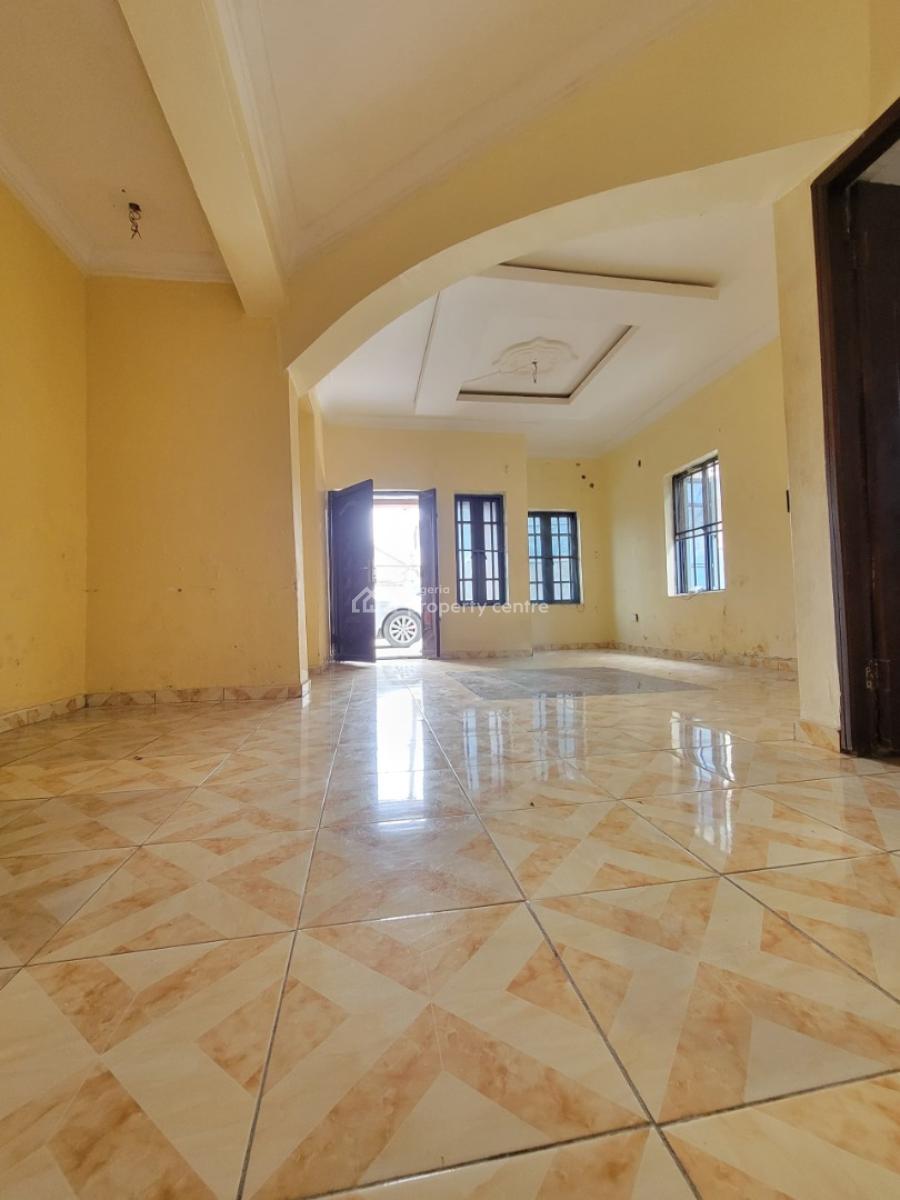 Luxury Specious Mini Flat Apartment, 17 Betty Ramsey Street, Greenville Estate, Badore, Ajah, Lagos, Mini Flat (room and Parlour) for Rent