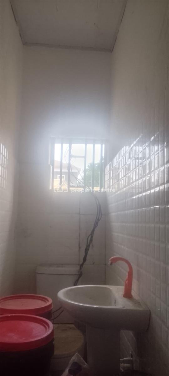 Standard 2bedroom Apartment, 21 Prince Wale Street, Royal Palmwill Estate, Badore, Ajah, Lagos, Flat / Apartment for Rent