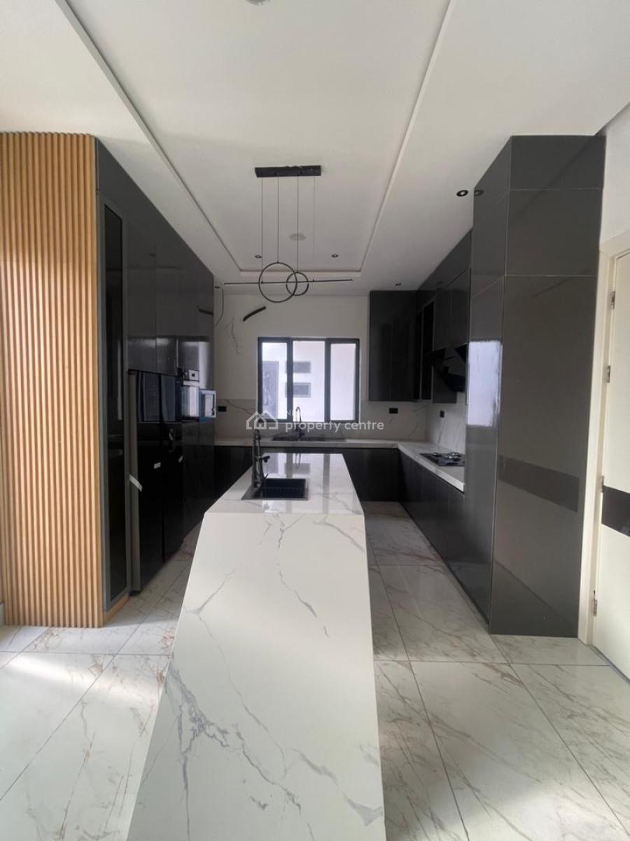 6 Bedroom Detached Duplex, Lekki County, Lekki, Lagos, Detached Duplex for Sale