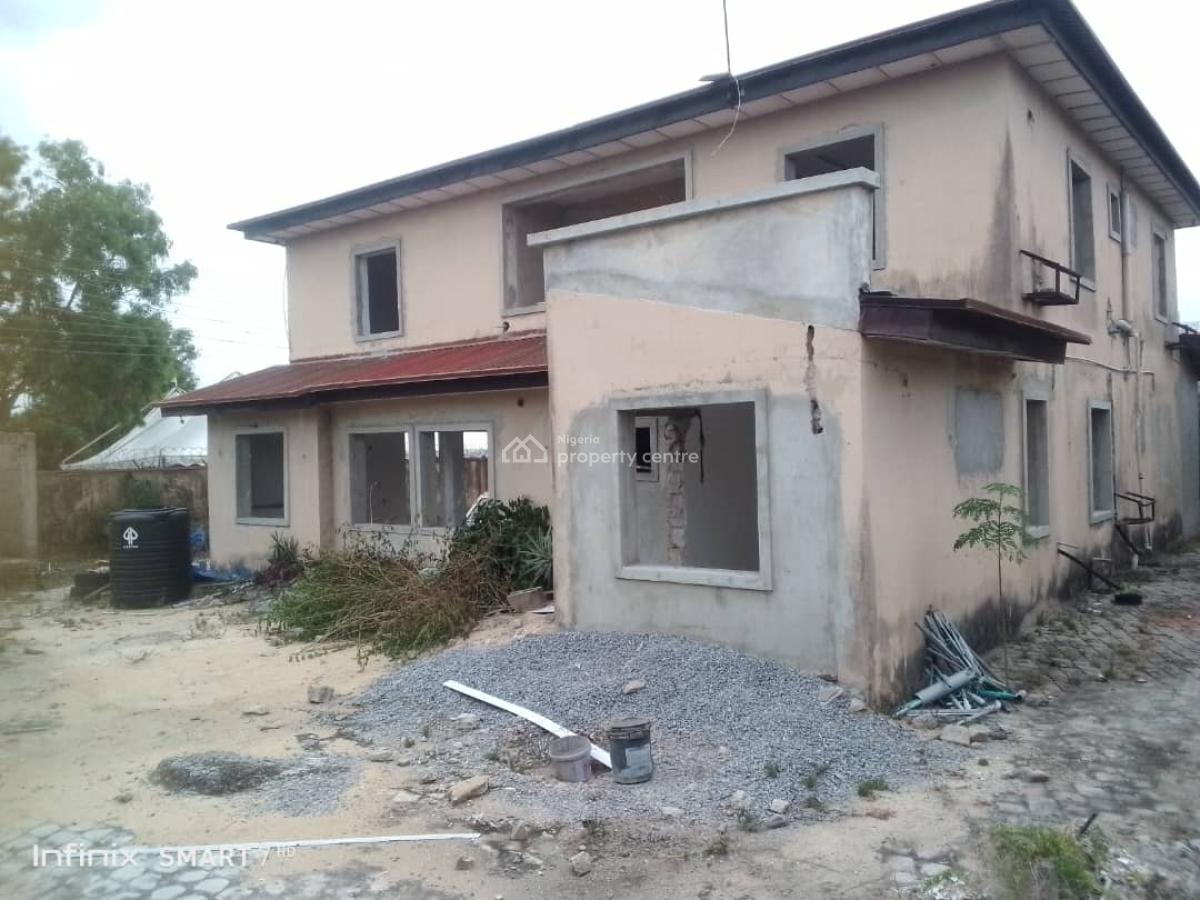 5 Bedroom Fully Detached House with 2 Unit 2 Bed Flats at The Back, Off Babatunde Anjous, Lekki Phase 1, Lekki, Lagos, Detached Duplex for Sale