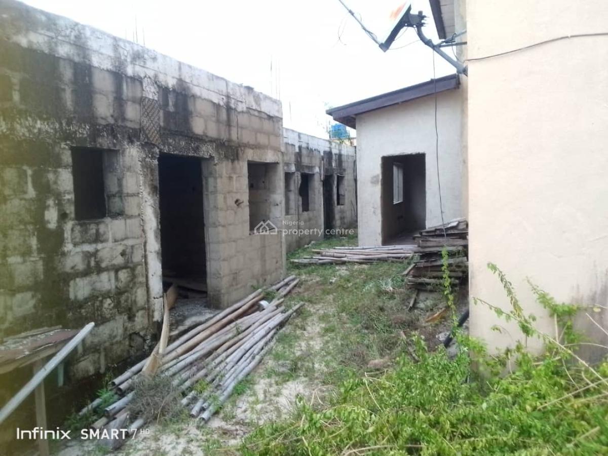 5 Bedroom Fully Detached House with 2 Unit 2 Bed Flats at The Back, Off Babatunde Anjous, Lekki Phase 1, Lekki, Lagos, Detached Duplex for Sale