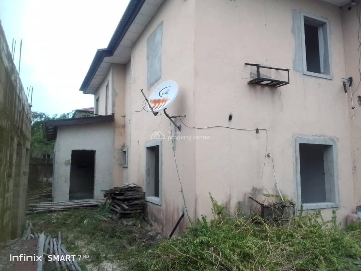 5 Bedroom Fully Detached House with 2 Unit 2 Bed Flats at The Back, Off Babatunde Anjous, Lekki Phase 1, Lekki, Lagos, Detached Duplex for Sale