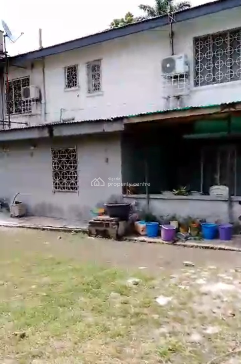 6 Plots of Land + Demolish-able 2 Wings Duplex +  6 Bqs, Gra, Apapa, Lagos, Commercial Property for Sale