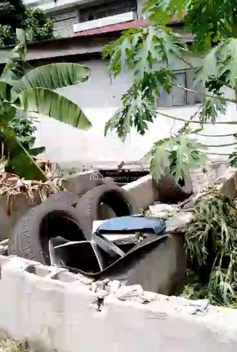 6 Plots of Land + Demolish-able 2 Wings Duplex +  6 Bqs, Gra, Apapa, Lagos, Commercial Property for Sale