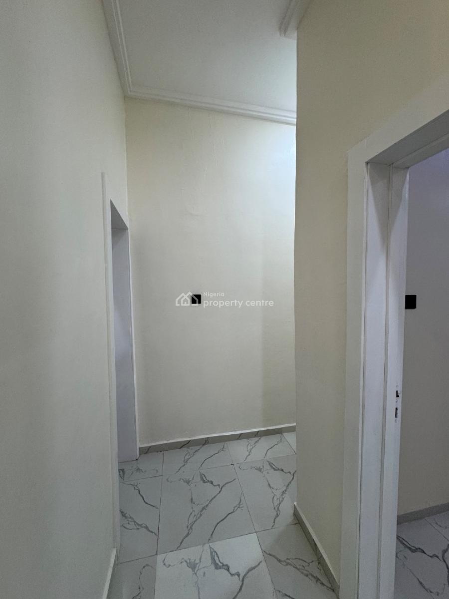 Splendid & Newly Built 3 Bedroom Terrace Duplex, Medina Estate, Medina, Gbagada, Lagos, Terraced Duplex for Sale