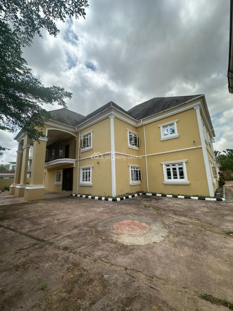 8 Bedroom Detached Duplex +bq, Guzape, Guzape District, Abuja, Detached Duplex for Rent