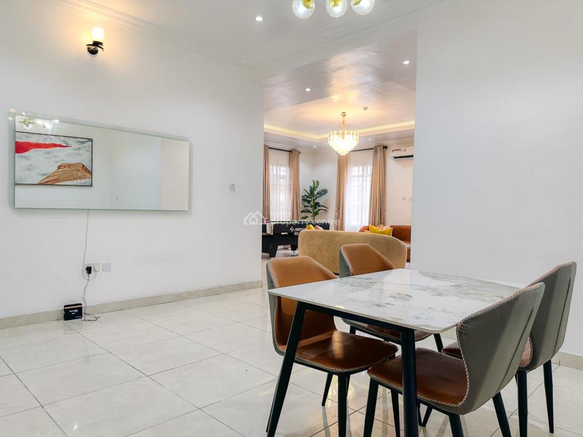 Serviced 2-bedroom Apartment with Clean Setup in a Serene Area, Oluwakayode Jacobs Crescent, Freedom Way, Lekki Phase 1, Lekki Phase 1, Lekki, Lagos, Flat / Apartment Short Let