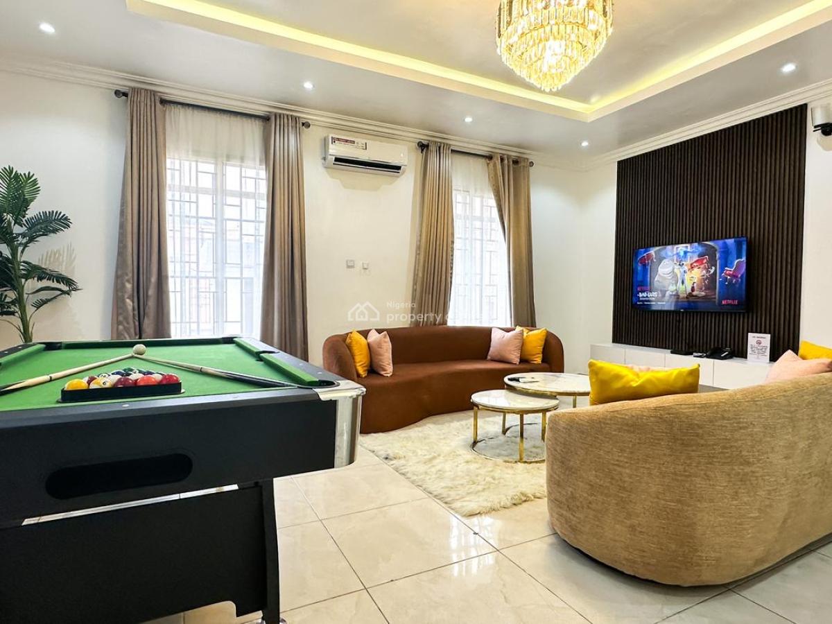 Serviced 2-bedroom Apartment with Clean Setup in a Serene Area, Oluwakayode Jacobs Crescent, Freedom Way, Lekki Phase 1, Lekki Phase 1, Lekki, Lagos, Flat / Apartment Short Let