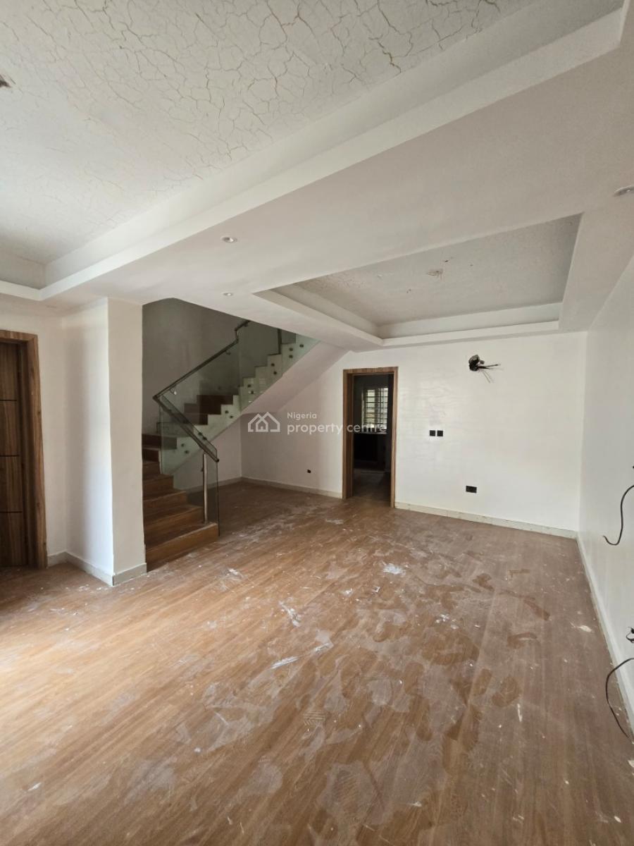 Lovely Serviced 4 Bedroom Terrace with a Room Bq, Lekki Phase 1, Lekki, Lagos, Terraced Duplex for Rent