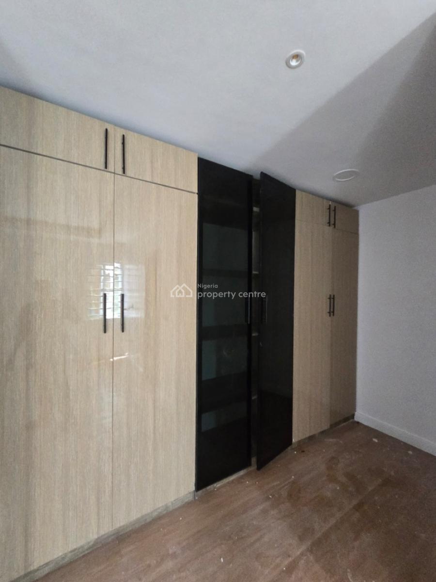 Lovely Serviced 4 Bedroom Terrace with a Room Bq, Lekki Phase 1, Lekki, Lagos, Terraced Duplex for Rent