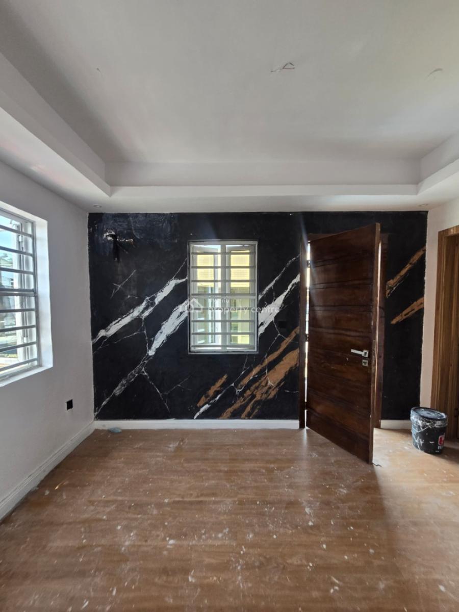 Lovely Serviced 4 Bedroom Terrace with a Room Bq, Lekki Phase 1, Lekki, Lagos, Terraced Duplex for Rent