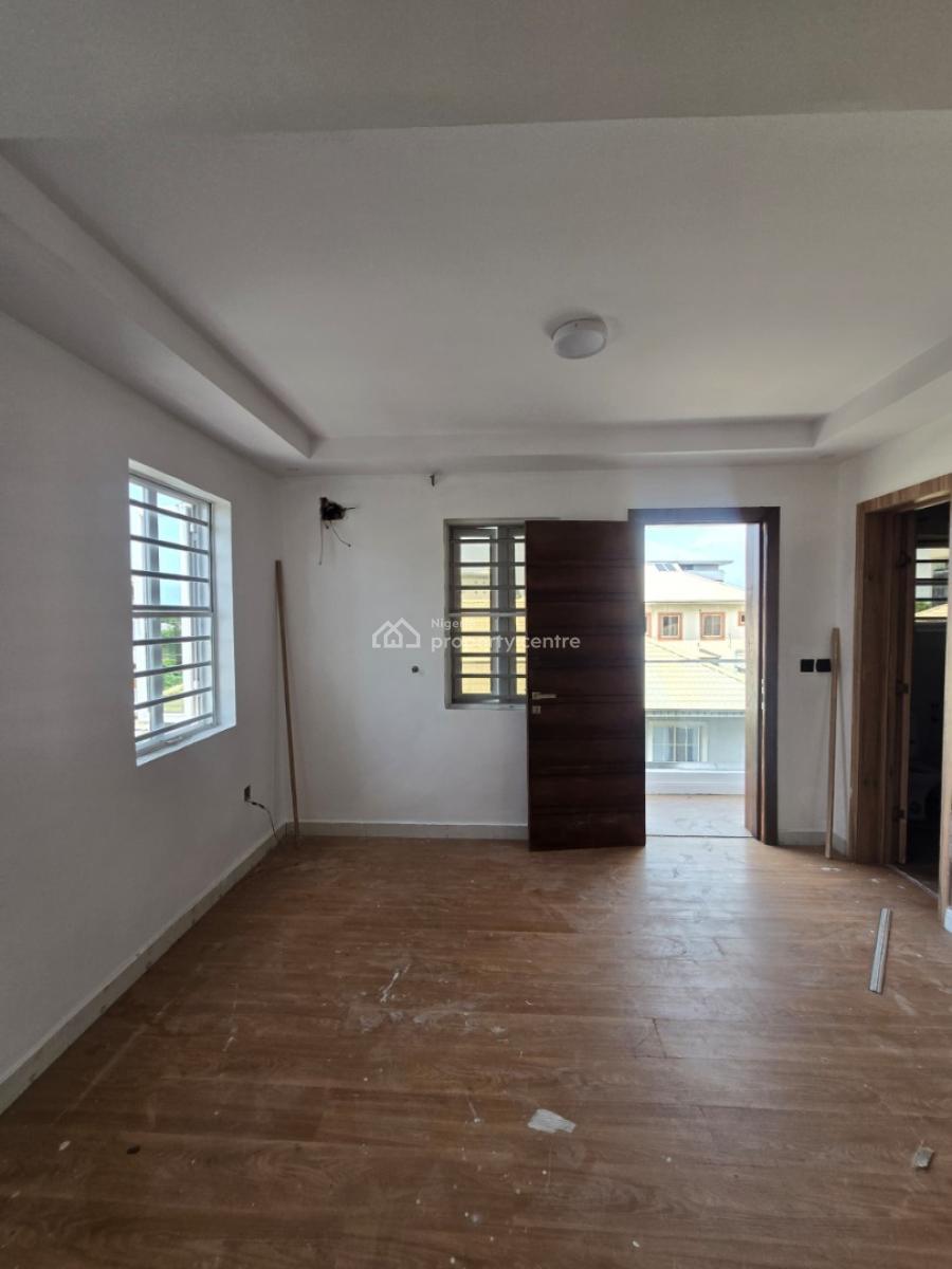 Lovely Serviced 4 Bedroom Terrace with a Room Bq, Lekki Phase 1, Lekki, Lagos, Terraced Duplex for Rent