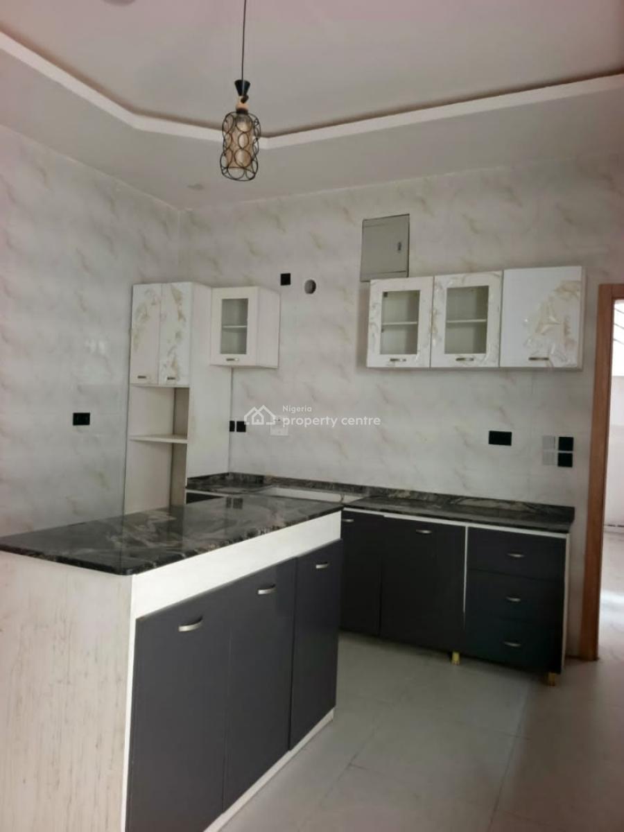 Tastefully Built 4 Bedroom Semi Detached Duplex + Bq, Omole Phase 1, Omole Phase 1, Ikeja, Lagos, Semi-detached Duplex for Rent
