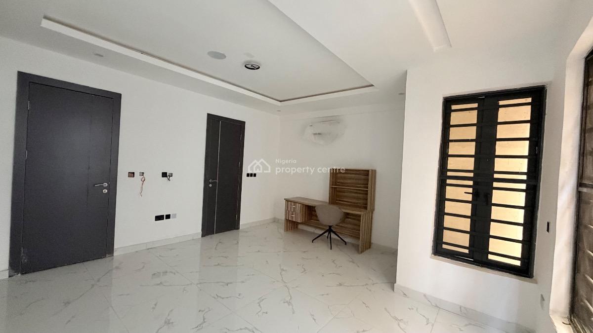 3 Bedroom Apartment, Adeniyi Jones, Ikeja, Lagos, Flat / Apartment for Sale