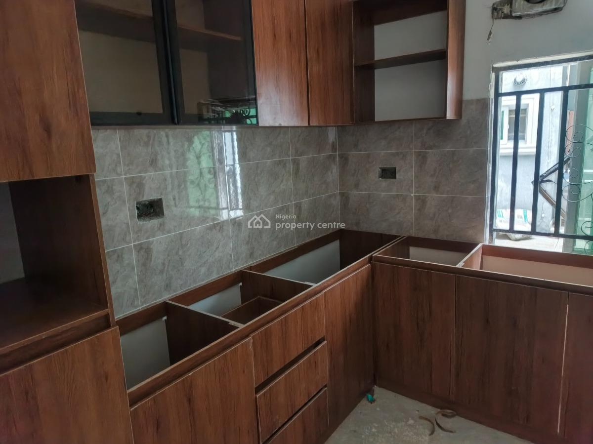 Spacious Luxury Mini Flat with Bq, Off Freedom Way, Lekki, Lekki Phase 1, Lekki, Lagos, Mini Flat (room and Parlour) for Rent
