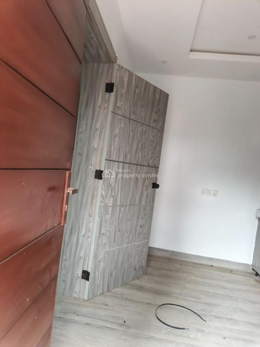 Luxury 2bedroom Terrace, Conversation Road, Lekki, Lekki, Lagos, Terraced Duplex for Rent