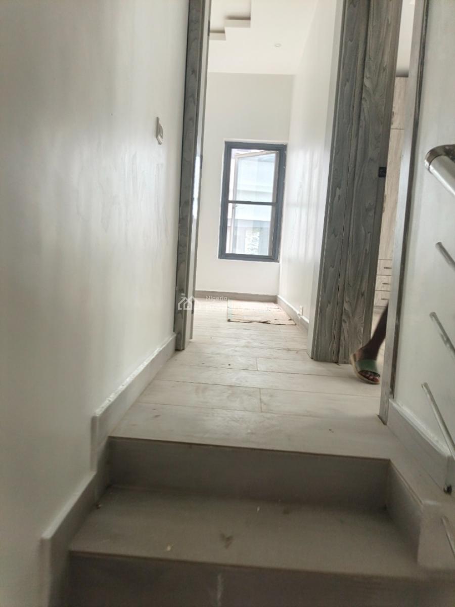 Luxury 2bedroom Terrace, Conversation Road, Lekki, Lekki, Lagos, Terraced Duplex for Rent