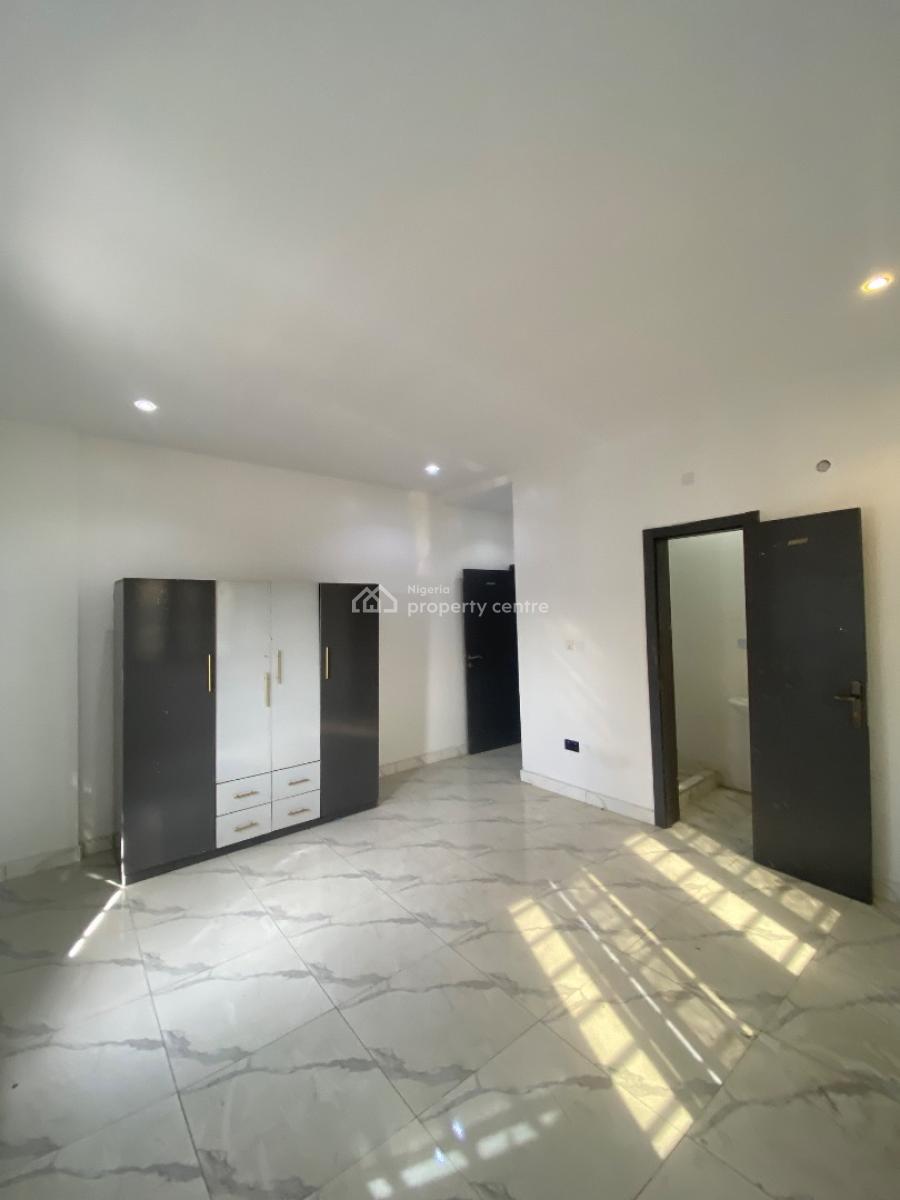 Magnificent Two Bedroom Apartment with Good Electricity Supply, Lekki Peninsula Scheme 2 Close to Abraham Adesanya, Ajah, Lagos, Flat / Apartment for Rent