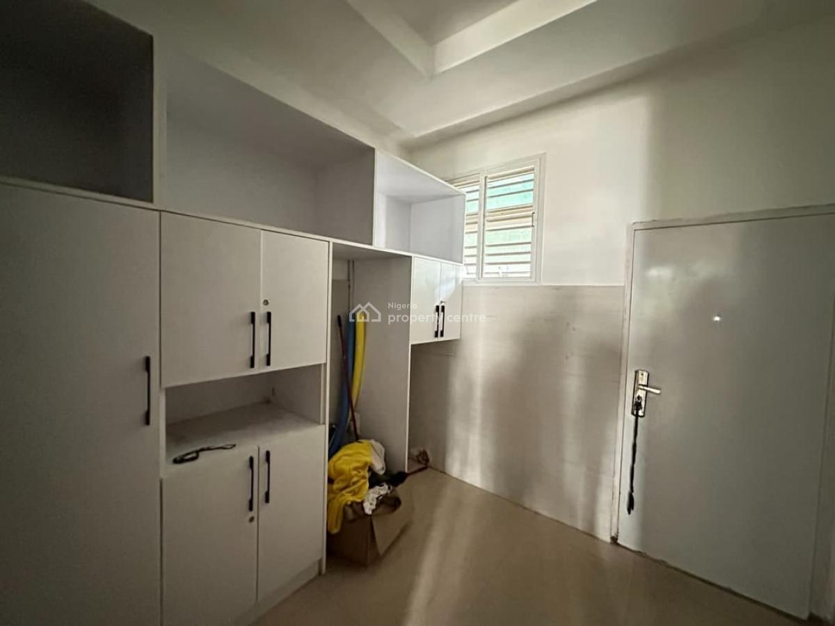 Contemporary 5 Bedroom Detached Home with Bq, Stand Alone Luxury Detached Buidling with Good Road Network, Banana Island, Ikoyi, Lagos, Detached Duplex for Rent