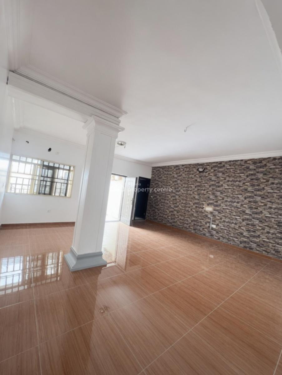 a Standard 2bedroom Flat, Before Novare Shoprite Ajah, Lekki Phase 2, Lekki, Lagos, Flat / Apartment for Rent