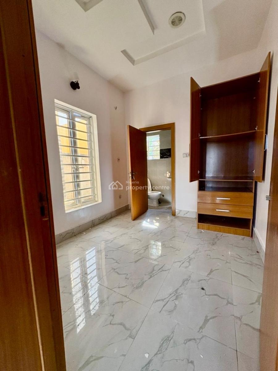 Spacious and Modern Upstairs with 2 Toilets +personal Pre Paid Meter, Orchid Road Before The R/about, Lekki, Lagos, Mini Flat (room and Parlour) for Rent