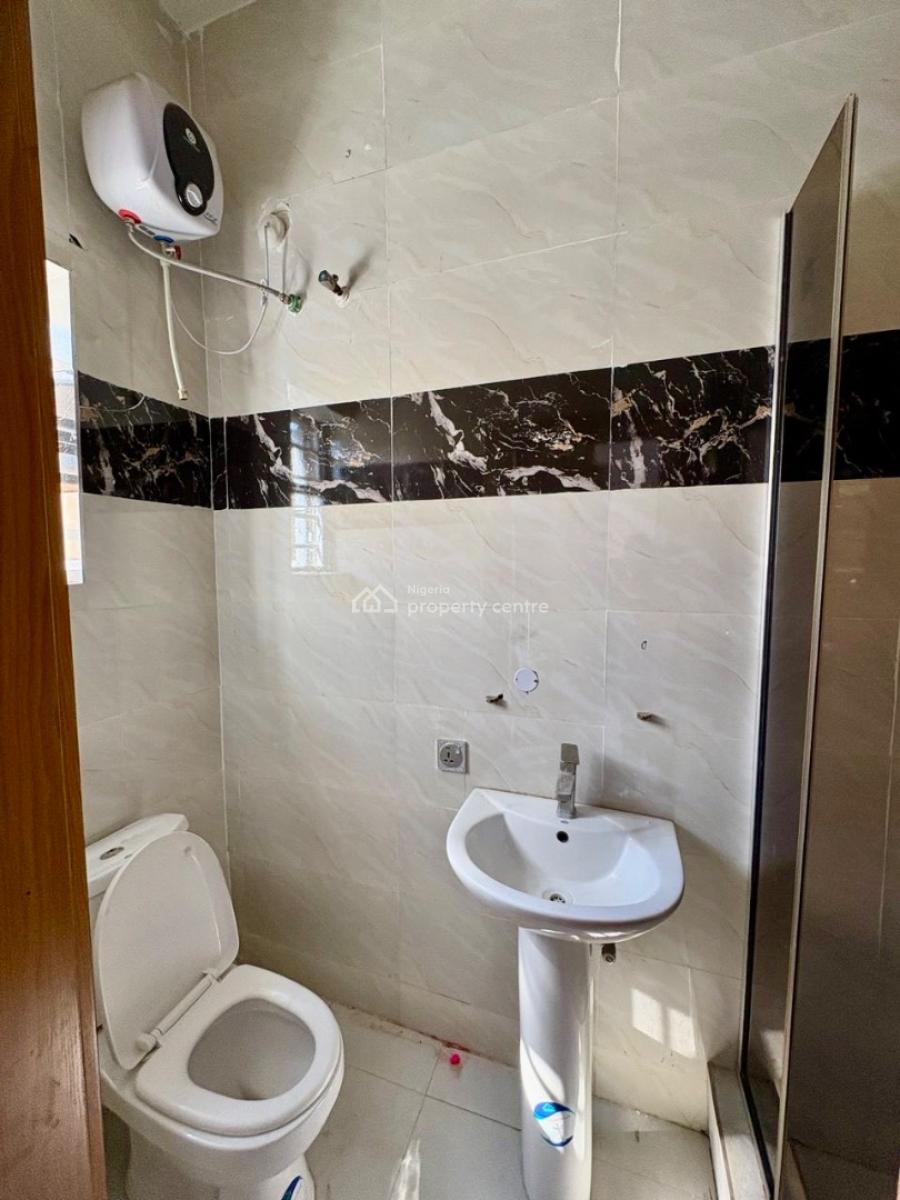 Spacious and Beautiful Upstairs with Personal Pre Paid Meter, Orchid Road Before R/about, Lekki, Lagos, Mini Flat (room and Parlour) for Rent