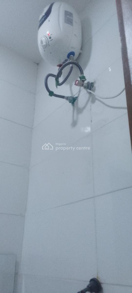 a Spacious Mini Flat, Harris Drive, Micra Estate, Vgc, Lekki, Lagos, Mini Flat (room and Parlour) for Rent