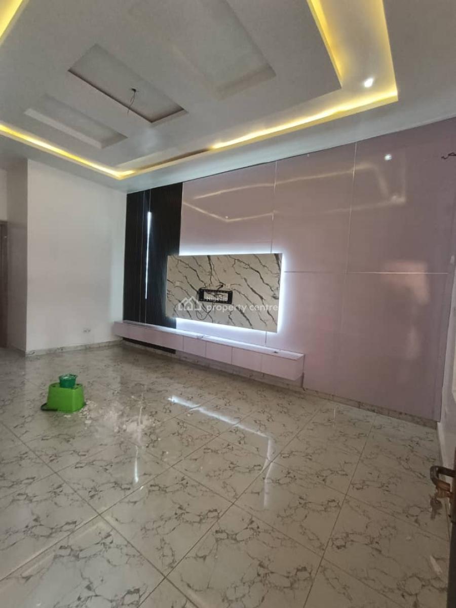 a Spacious Mini Flat, Harris Drive, Micrian Villa Estate, Lekki, Lagos, Mini Flat (room and Parlour) for Rent