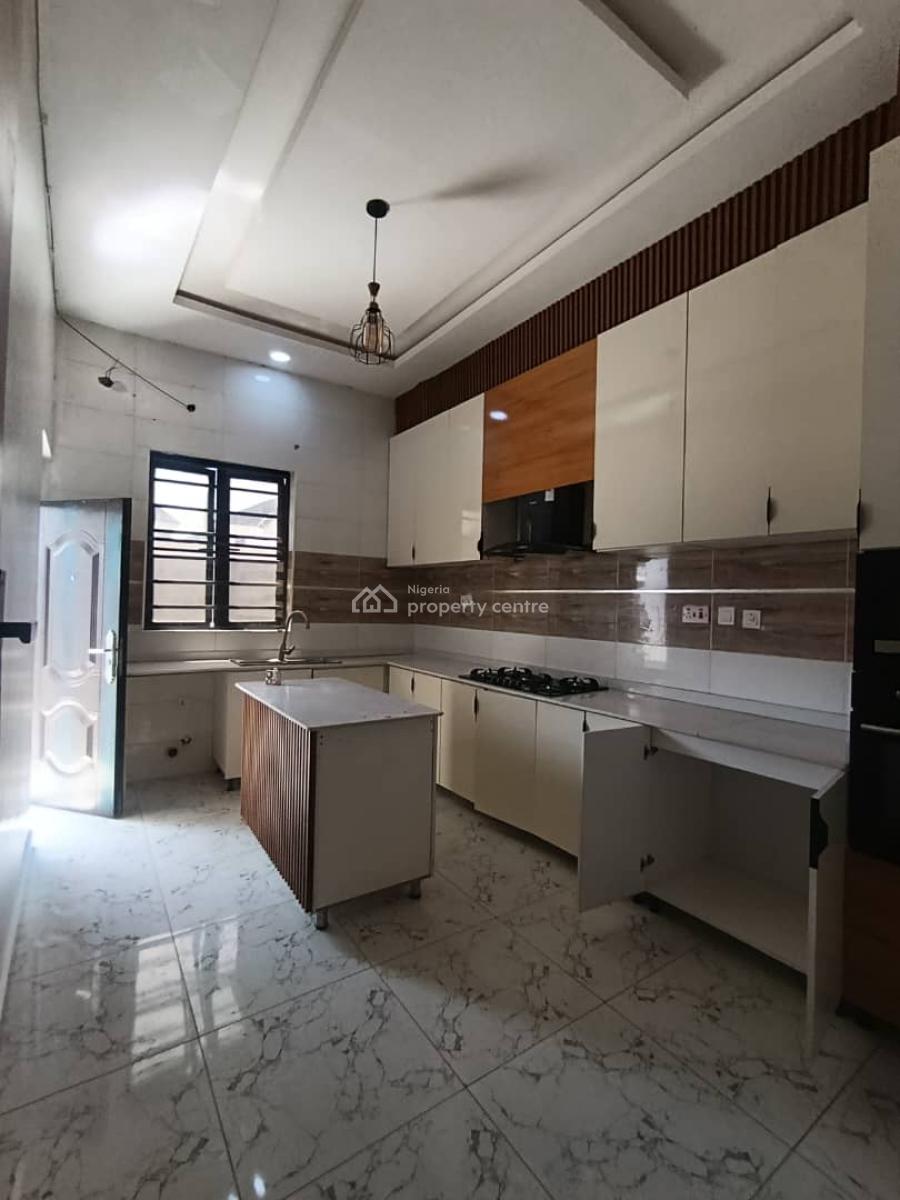 a Spacious Mini Flat, Harris Drive, Micrian Villa Estate, Lekki, Lagos, Mini Flat (room and Parlour) for Rent