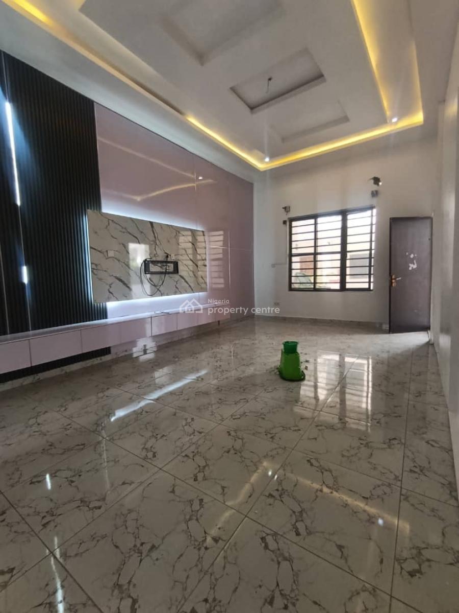 a Spacious Mini Flat, Harris Drive, Micrian Villa Estate, Lekki, Lagos, Mini Flat (room and Parlour) for Rent