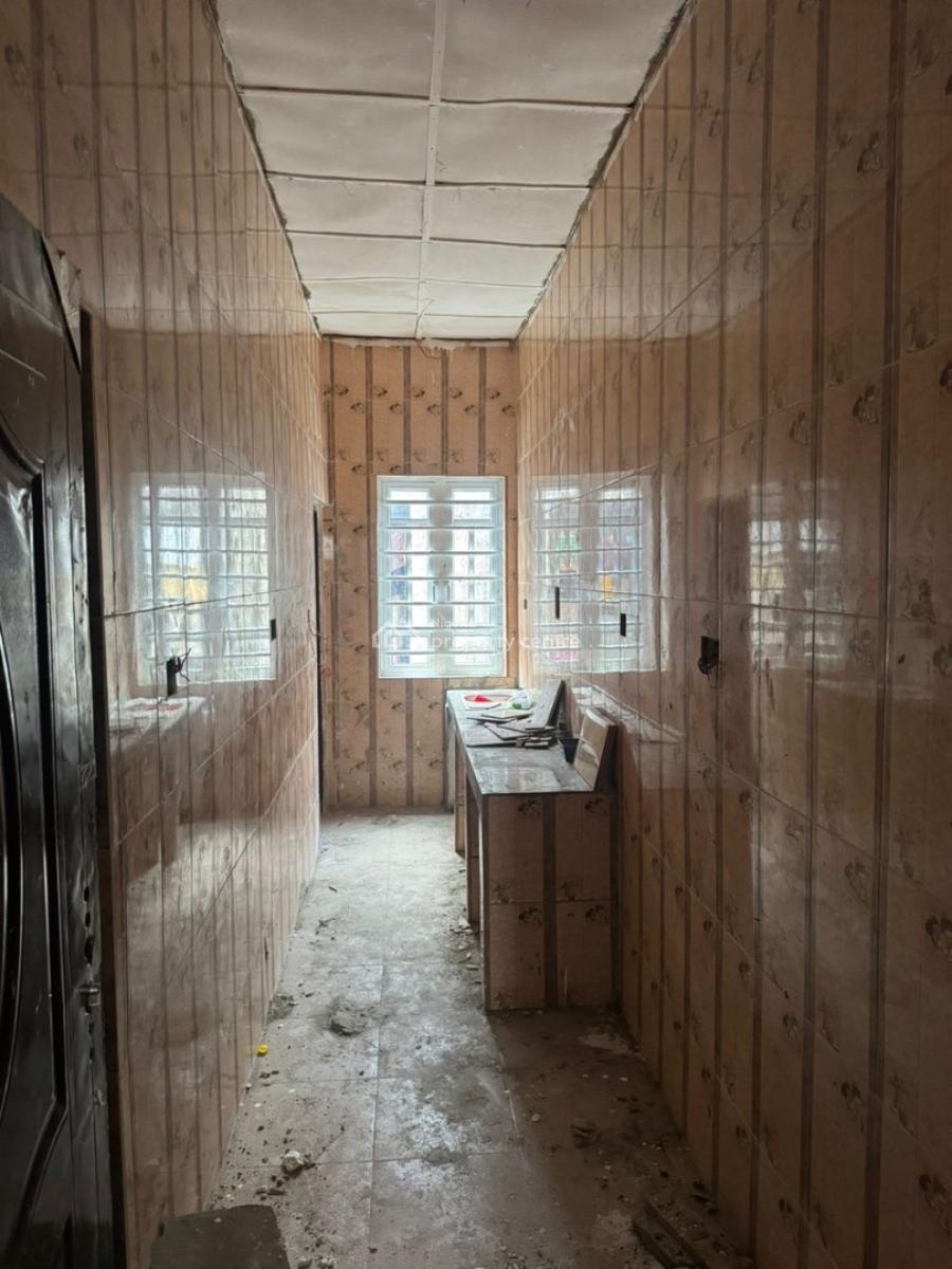 Clean and Spacious Rooms in a Shared Apartment, Badore, Ajah, Lagos, Self Contain (single Rooms) for Rent