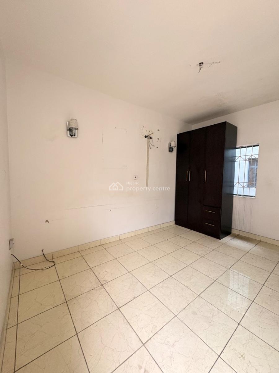 Massive Mini Flat in Code-access Estate Before Orchid Roundabout, Along Orchid Road Before The Orchid Roundabout, Lekki, Lagos, Mini Flat (room and Parlour) for Rent
