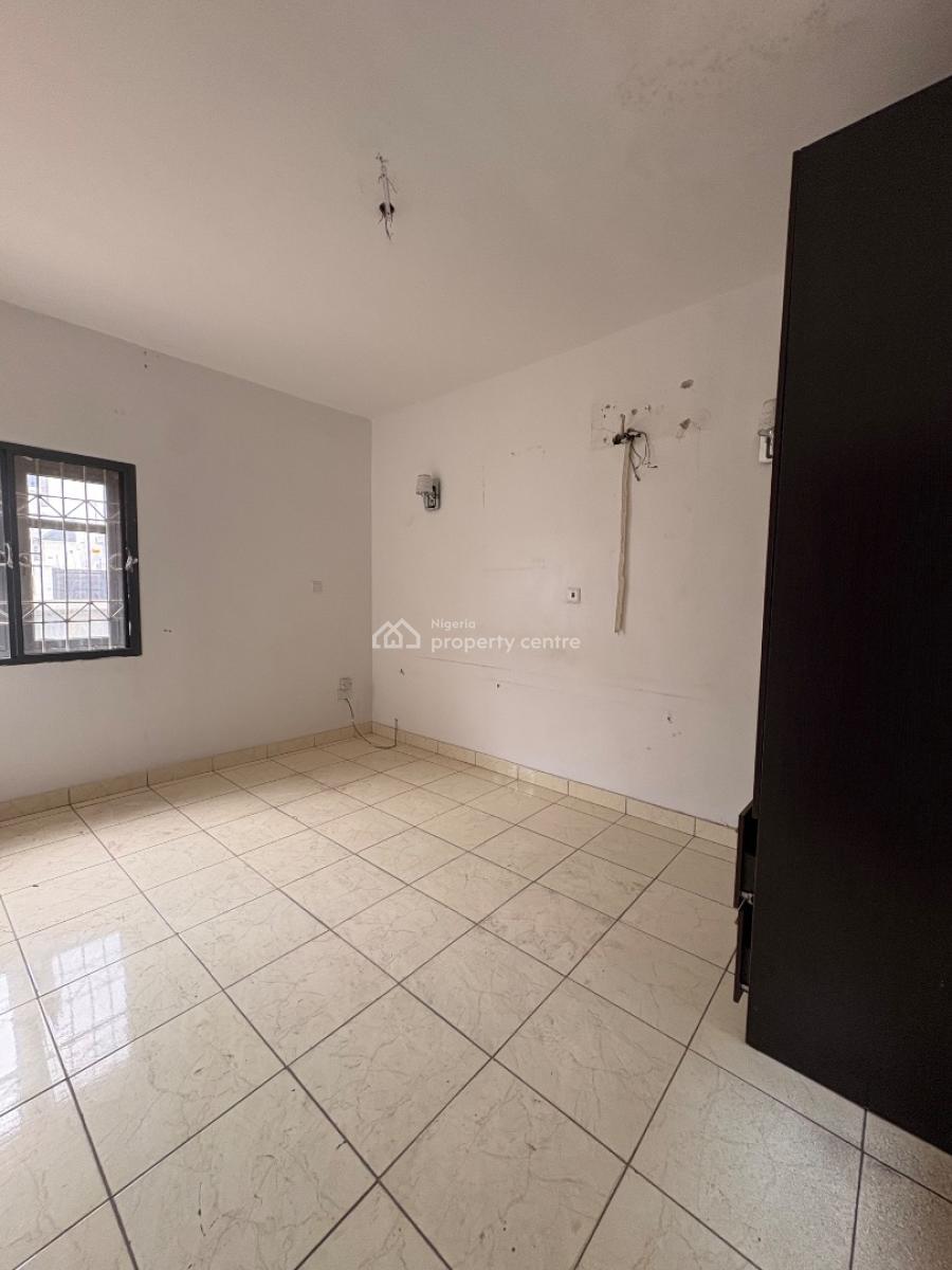 Massive Mini Flat in Code-access Estate Before Orchid Roundabout, Along Orchid Road Before The Orchid Roundabout, Lekki, Lagos, Mini Flat (room and Parlour) for Rent