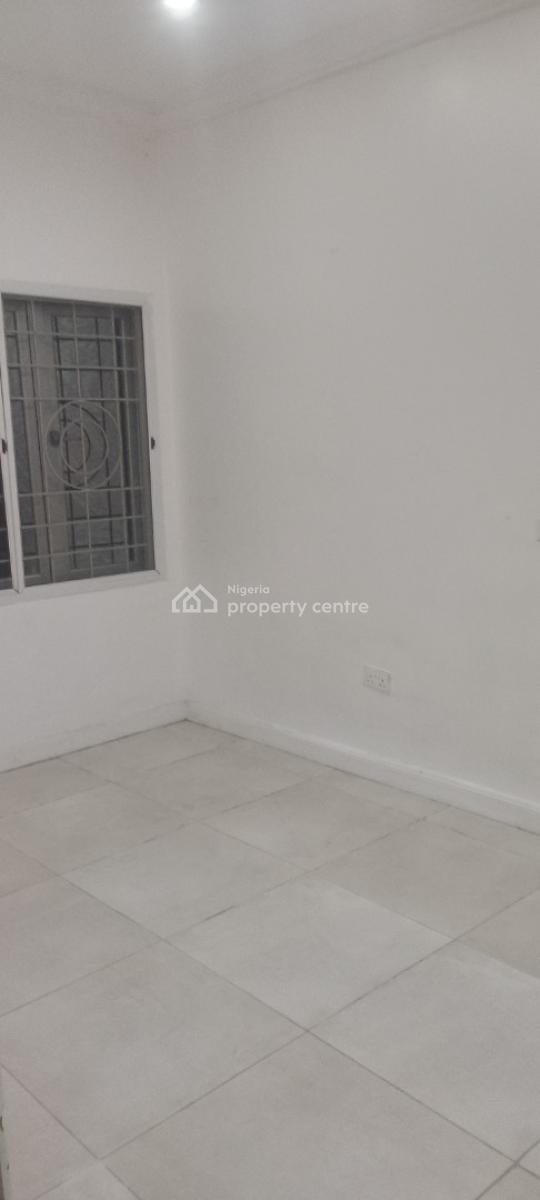 a Standard Mini Flat, Lekki Paradise 3 Estate, Chevron Drive, Chevron, Lekki, Lagos, Mini Flat (room and Parlour) for Rent