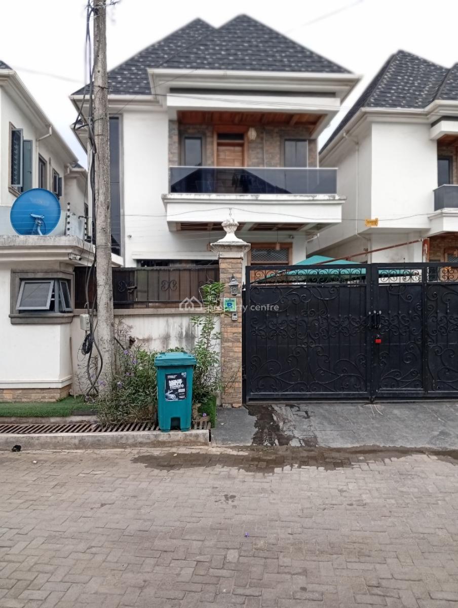 5bedroom Detached House with Bq, Ikota Villa Estate, Ikota, Lekki, Lagos, Detached Duplex for Sale