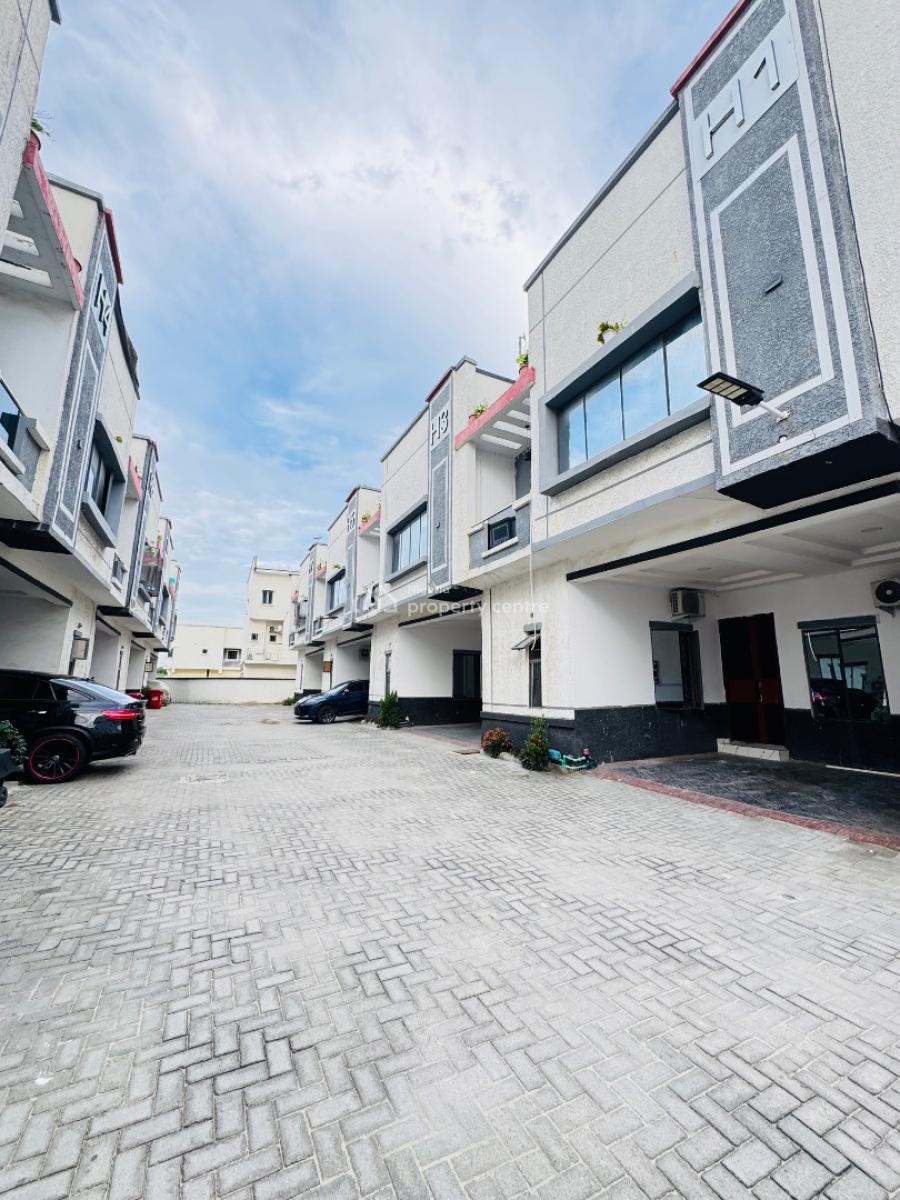 Massive Spacious 4bedroom Terraced Duplex Available 132m Orchid Road, Orchid Road, Lekki, Lagos, Terraced Duplex for Sale