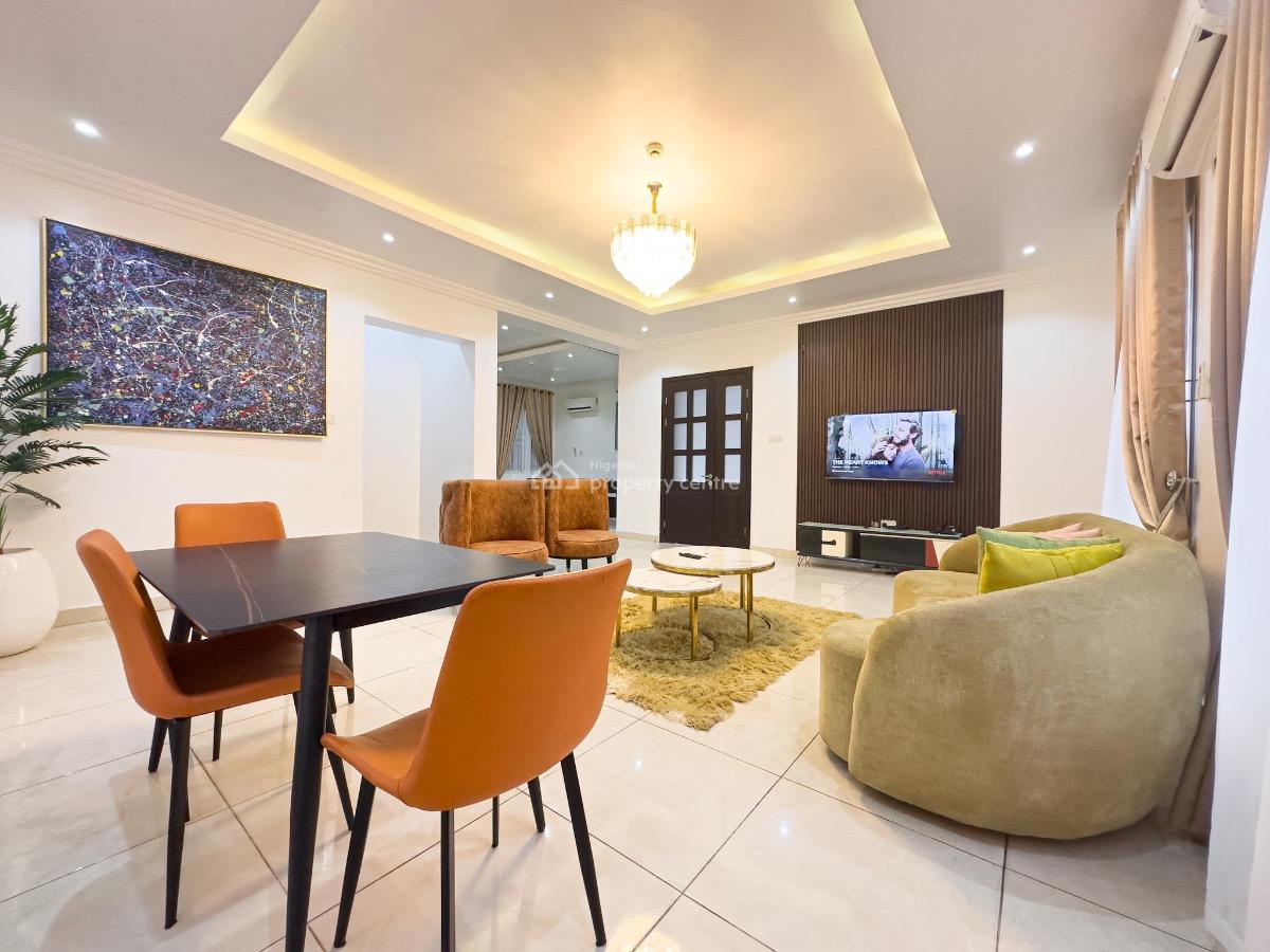 Beautiful and Spacious Serviced 3-bedroom Apartment with Double Beds, Spacious Rooms, Snooker Board, Fitted Kitchen and Washing Machine, Lekki Phase 1, Lekki, Lagos, Flat / Apartment Short Let