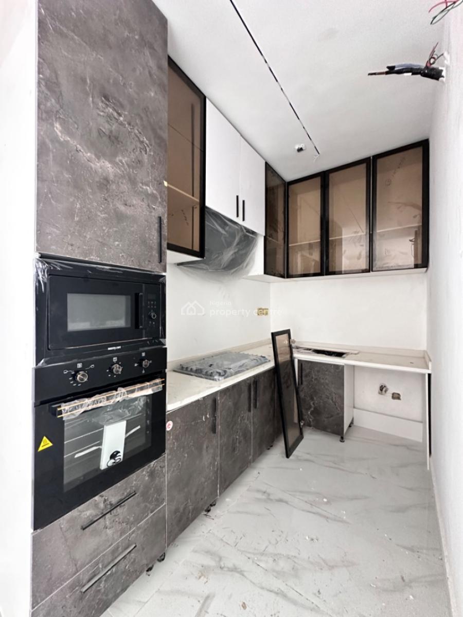 Fully Serviced 1bedroom Apartment, Off Freedom Way, Lekki., Lekki, Lagos, Mini Flat (room and Parlour) for Sale