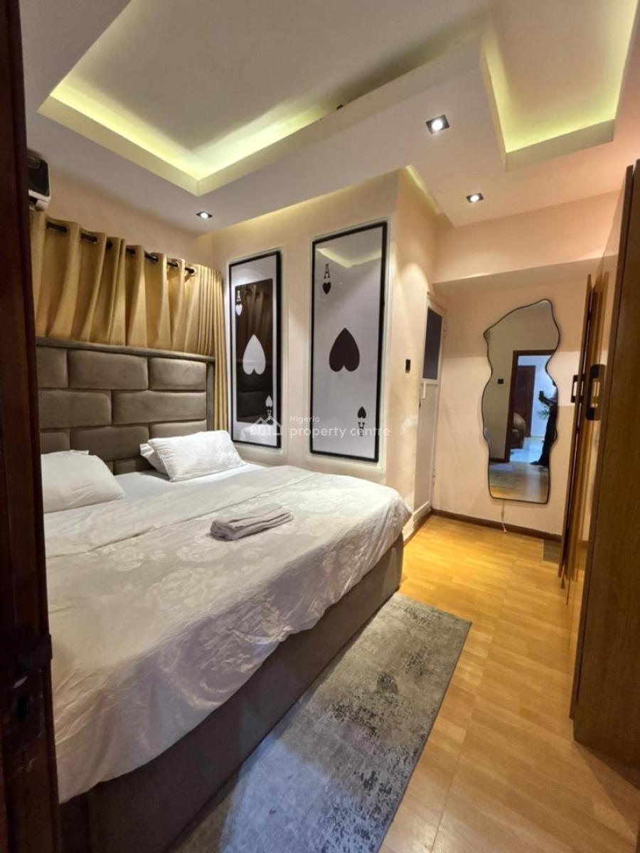 Beautifully Furnished Cozy One Bedroom Apartment, Kenneth Agbakuru Street, Lekki Phase 1, Lekki, Lagos, Flat / Apartment Short Let