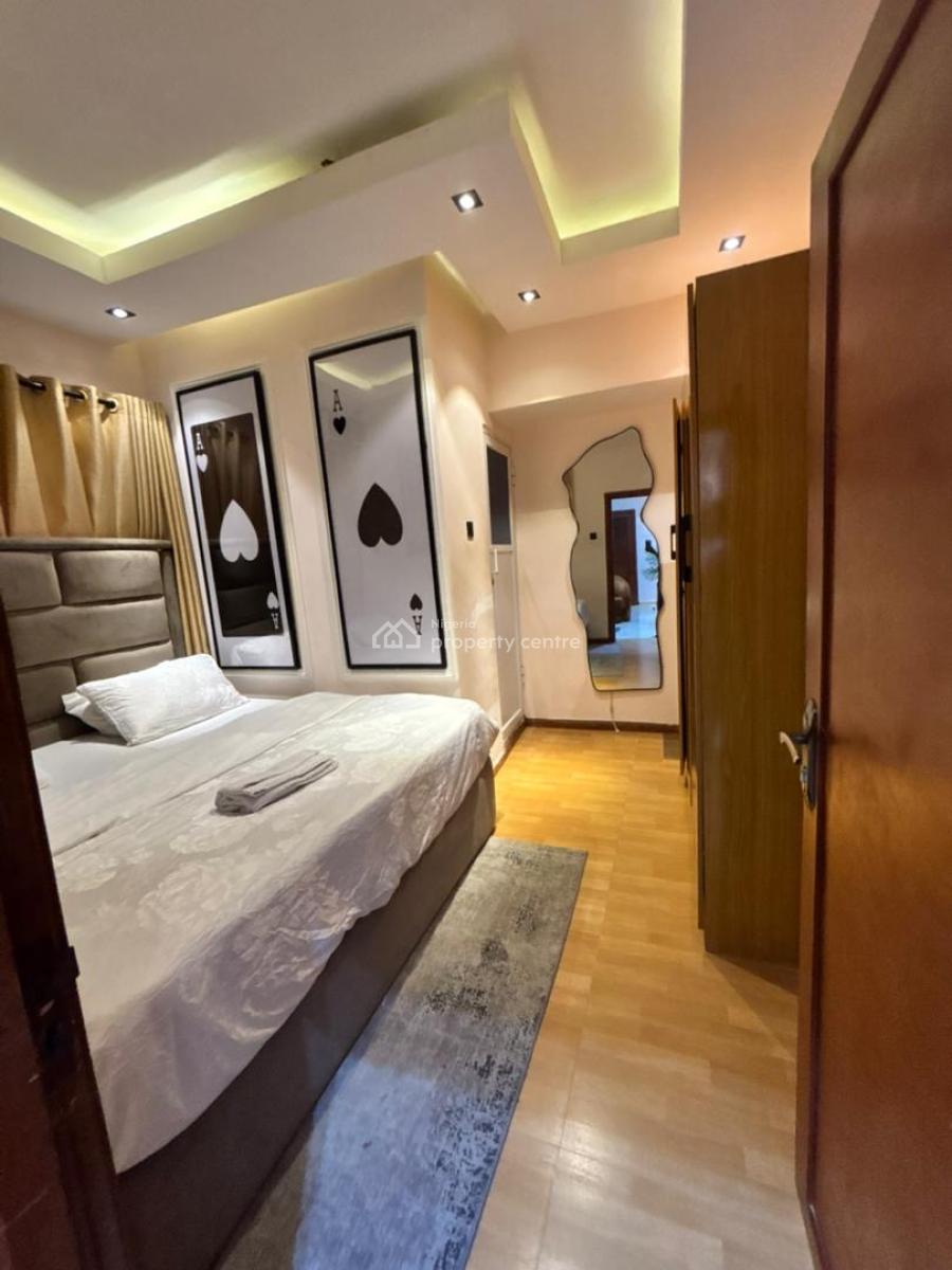 Beautifully Furnished Cozy One Bedroom Apartment, Kenneth Agbakuru Street, Lekki Phase 1, Lekki, Lagos, Flat / Apartment Short Let