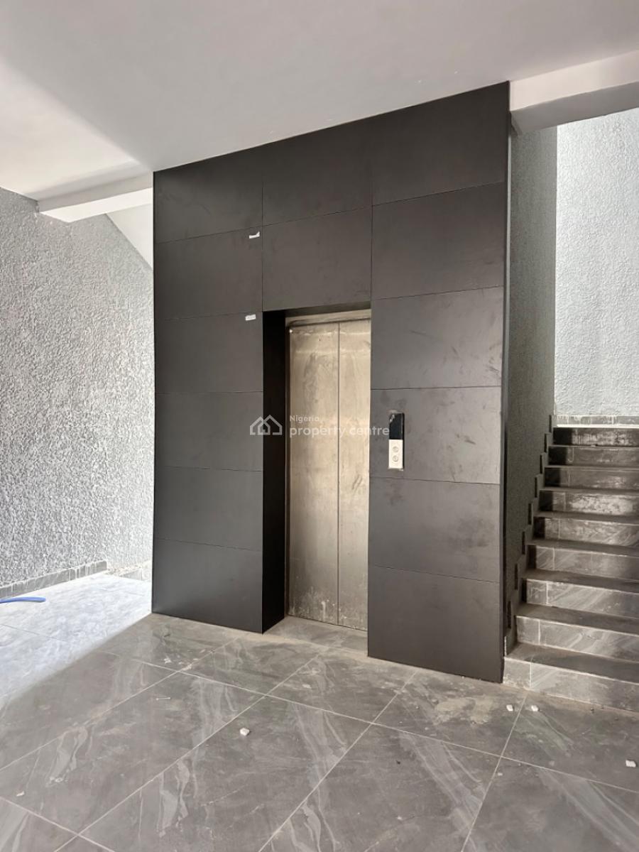 Spacious and Fully Serviced 2bedroom Apartment, Off Freedom Way, Lekki, Lekki, Lagos, Block of Flats for Sale