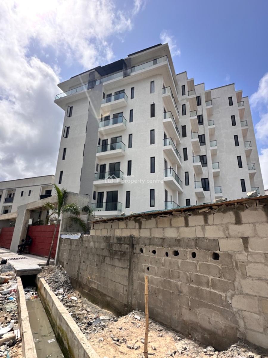 Clean and Spacious Lekki 3bedroom Apartment, Off Admiralty Way, Lekki, Lekki, Lagos, Block of Flats for Sale