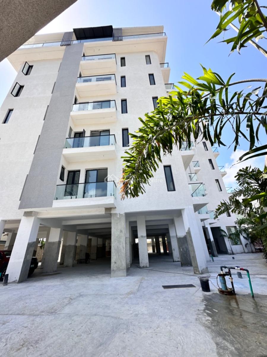 Clean and Spacious Lekki 3bedroom Apartment, Off Admiralty Way, Lekki, Lekki, Lagos, Block of Flats for Sale