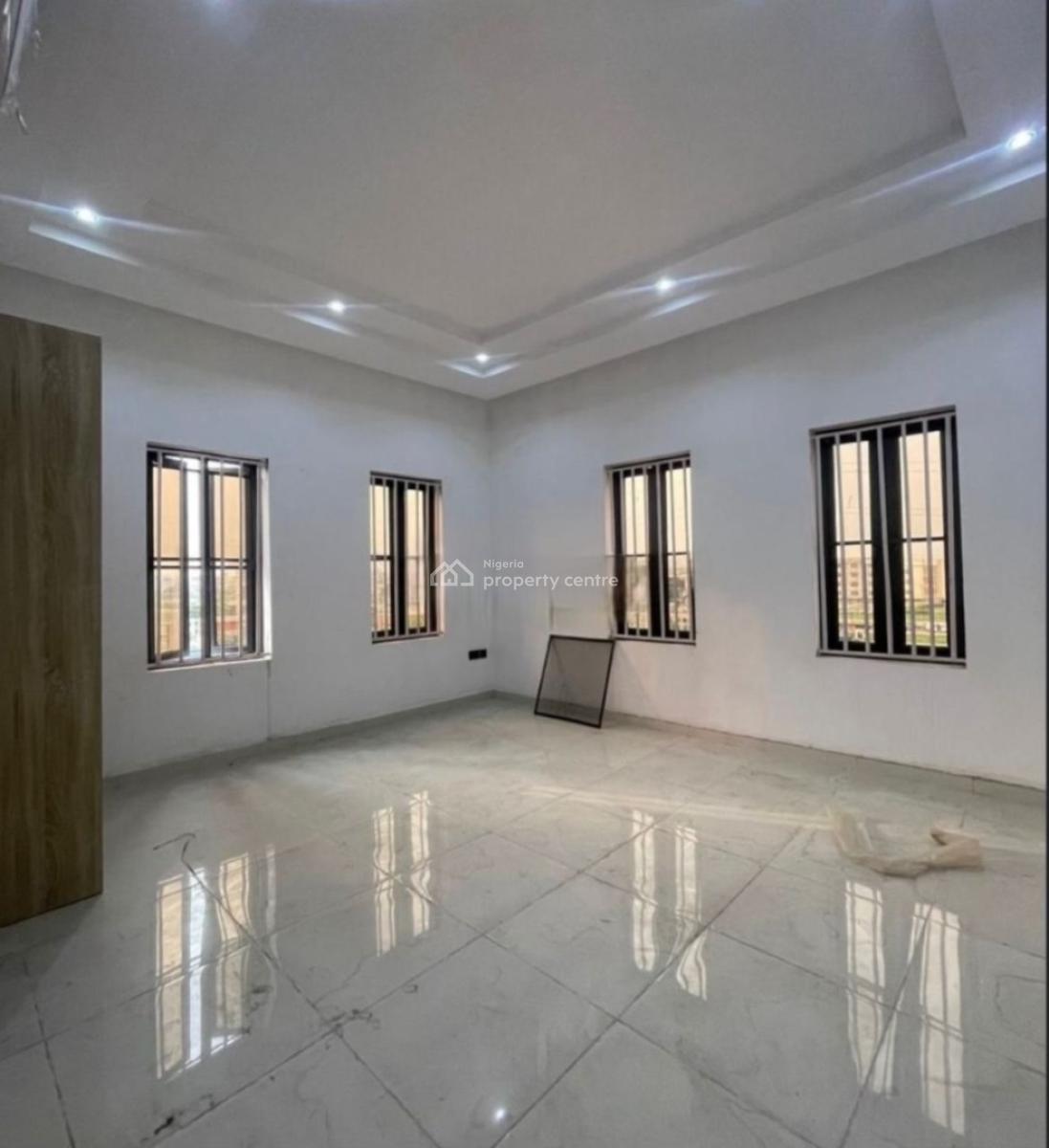 3 Bedroom Apartment with Swimming Pool, Elevator and Gym Available, Lekki Phase 1, Lekki, Lagos, Flat / Apartment for Rent