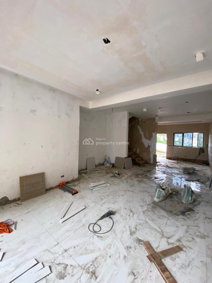 Luxury 4-bedroom Maisonette with Bq, Victoria Island (vi), Lagos, Flat / Apartment for Sale