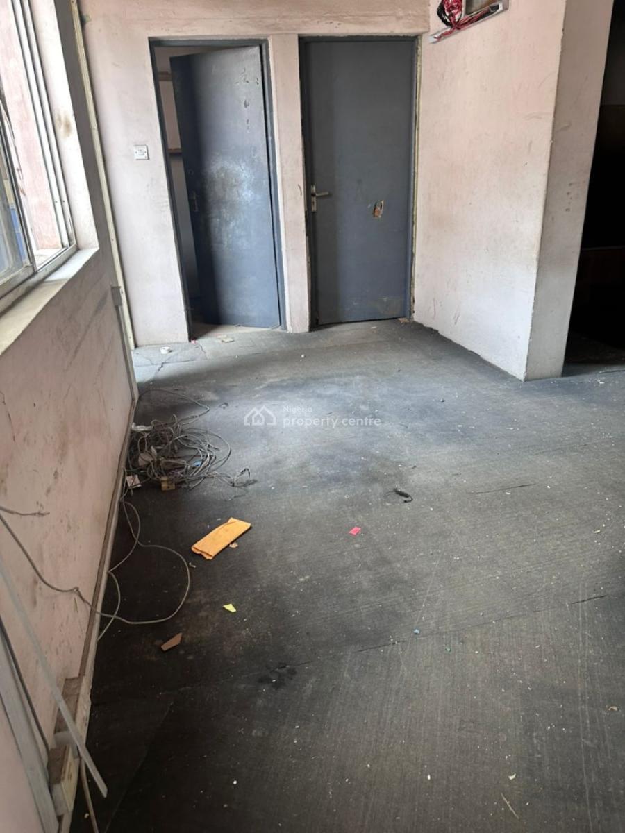 Prime Executive 5bedroom Flat + 3bedroom Bq, Ikeja, Lagos, Flat / Apartment for Rent